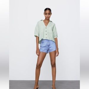 Zara Cropped linen shirt